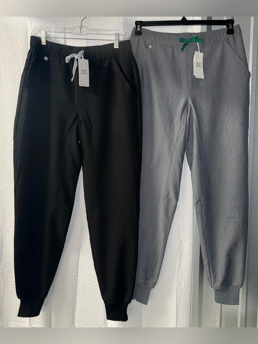Bundle of 2 NWT FIGS Men's Tansen Jogger Scrub Pants Size S